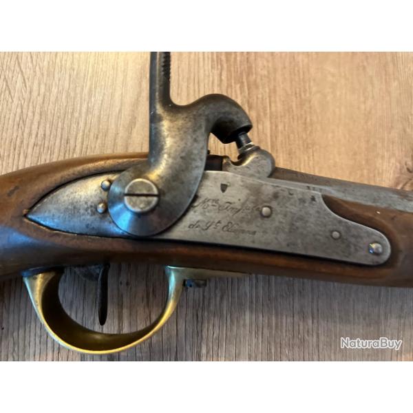 Pistolet mod 1822 T bis en tat muse