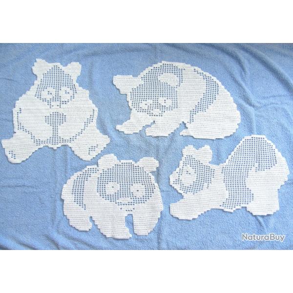 Lot de 4 Napperons Panda dentelle de crochet. Dcoration textile, linge de table.