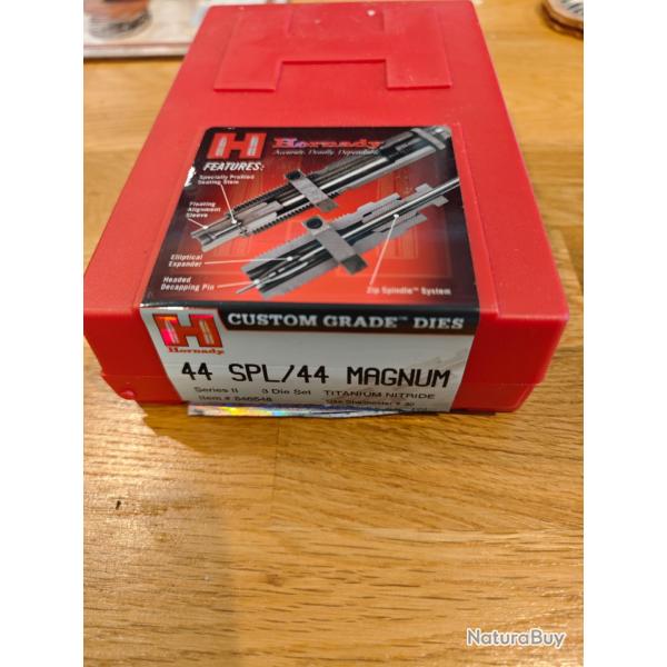 Hornady Jeux d'outils avec shell holder 44 SPL/44 Magnum