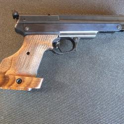 GAMO COMPACT - droitier - 4.5mm - Le haut de gamme de la marque - état impeccable prêt à tirer.