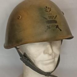 Casque Italien model 1933 reconditionné WW2
