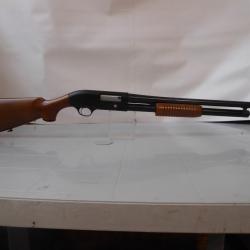 FUSIL A POMPE BERETTA MODELE RS 202P CALIBRE 12/70