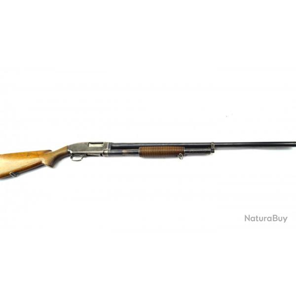 Fusil &agrave; pompe Winchester M12 &quot;p&eacute;nitencier&quot; 12/70