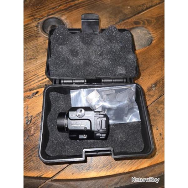 TLR-8 streamlight