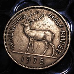 Mauritius  piece de half rupee 1975 ttb  (lcerf)