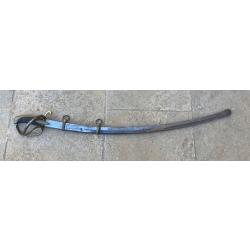 Sabre d'officier de cavalerie légère . France.