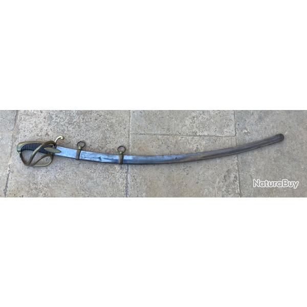 Sabre d'officier de cavalerie lgre . France.
