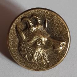 Bouton de livrée de chasse, Tête de Chamois à droite , Ø16, laiton. SUPÉRIEUR FRANCE- Lot B6