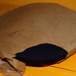 ROULEAU DE GALON BLEU AVEC LISERE NOIR  POUR L'ARMEE FRANCAISE , FABRICATION FRANCAISE  , ETAT NEUF