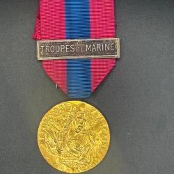 (14.012) Médaille de la Défense Nationale - Agrafe "Troupes de Marine"