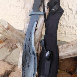 Machette Couteau GROS Kukkri Parang Lame Acier 3Cr13 Manche ABS Etui Nylon Tactical 001