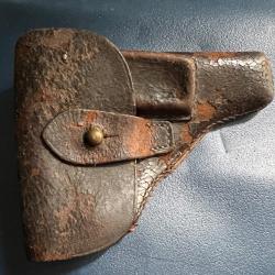 Holster en cuir calibre 6,35