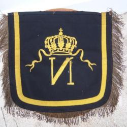 flamme de trompette brode d'un N couronné Second Empire x