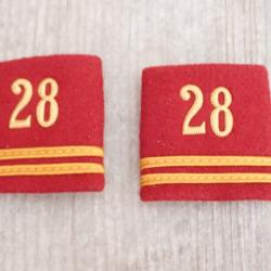 Lot de 2 passants d'épaule suisses N° 28