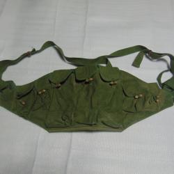 SACOCHE VENTRALE PORTE CHARGEURS POUR ak47 Epoque guerre du VIETNAM
