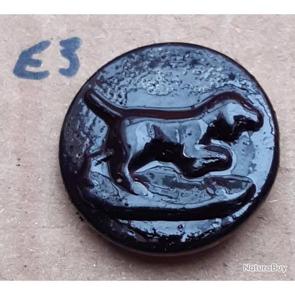 Bouton de chasse, Chien, M.F.B.P.  GRENOBLE , 23, acier. Noir, Lot E3