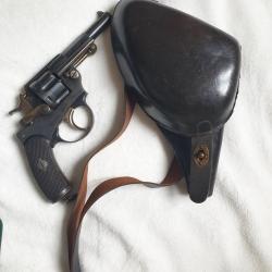 Révolver d'officier modèle 1874 Saint-Étienne - monomatricule - avec étui d'époque