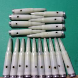Boite d'origine avec 18 munitions 7,5x54 MAS SFM à blanc, étui plastic blanc, neutralisée
