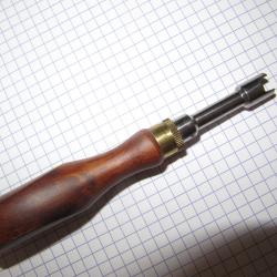 Tournevis à cheminée pistolet et révolver