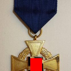 CROIX ALLEMANDE POUR 40 ANS DE SERVICE /IIIème REICH.  /9207
