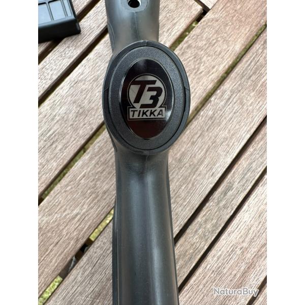 Crosse Tikka T3X Varmint synthtique plus chargeur
