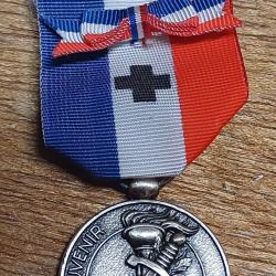 Médaille du Souvenir Français - 3eme type - 2eme classe - ARGENT - RARE