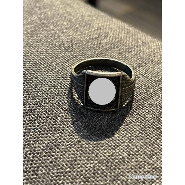 une bague allemande avec devise ww2