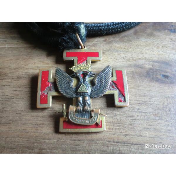 mdaille maonnique aigle  32eme degr original / AUT VINCERE AUT MAURI