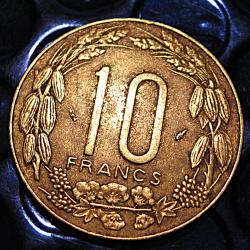 Afrique (cameroun) piece de 10 francs 1977 afrique centrale  TTB
