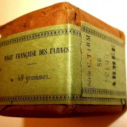 PAQUET du TABAC du SOLDAT FRANCAIS de la SECONDE GUERRE.  /9216