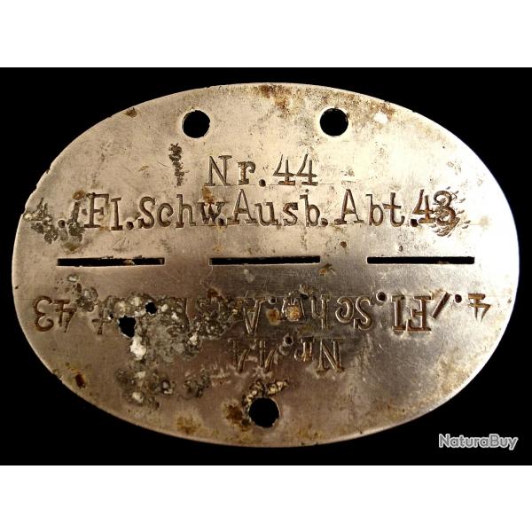 PLAQUE ALLEMANDE d'IDENTITE de PILOTE de la LUFTWAFFE de la SECONDE GUERRE.  /8985