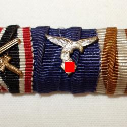 BARRETTE DE DECORATIONS ALLEMANDES de PILOTE de la LUFTWAFFE de la SECONDE GUERRE.  /9271