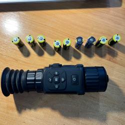 HIKMICRO Lunette de vision thermique "THUNDER TH35 " + 10 batteries, Occasion 2022