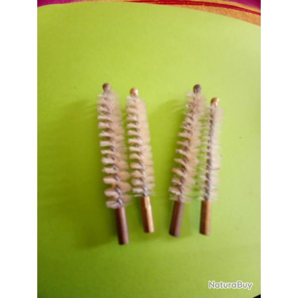 Brosses nylon 2 diamtres 11 / 13mm REF 10