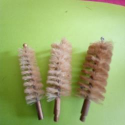 Brosses nylon 3 diamètres 18 / 22 et 27mm REF 12