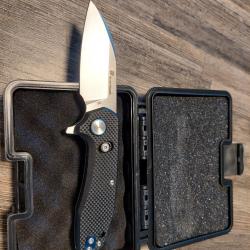 Magnifique couteau Acier D2
