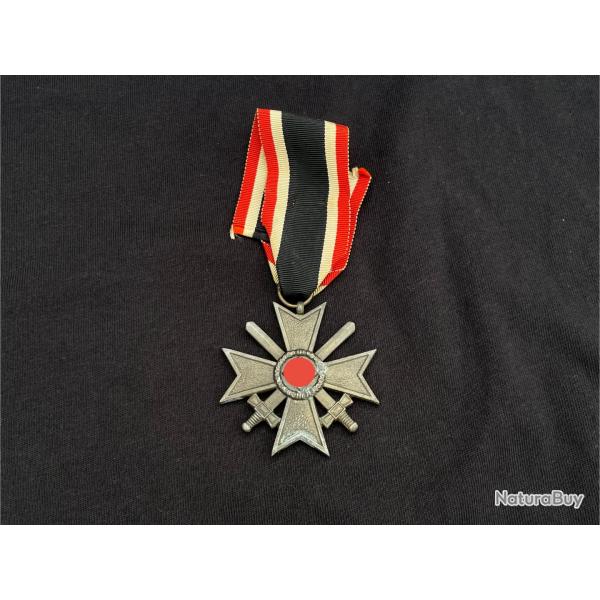 Croix du Mrite de guerre 2e classe avec glaives - Allemand WW2