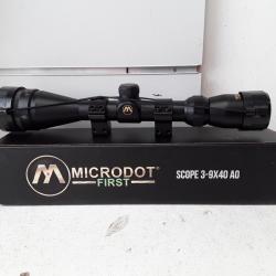Lunette Microdot FIRST 3-9x40 AO + colliers pour rail 11mm