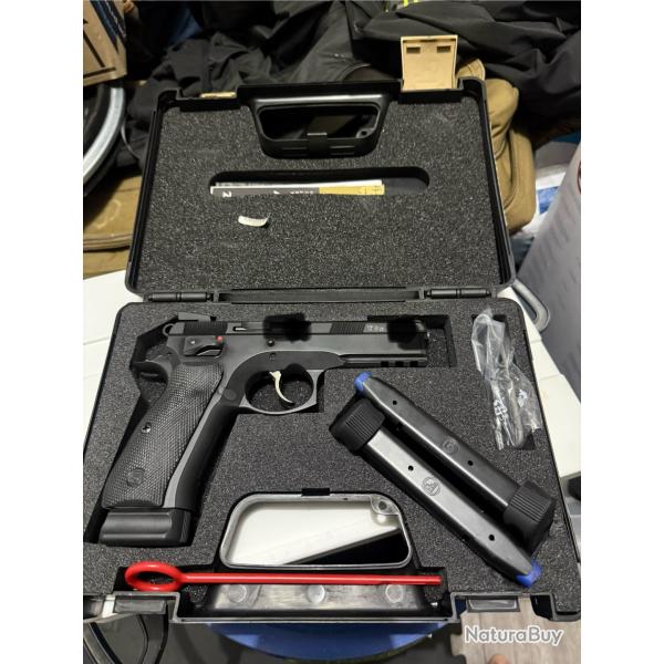 CZ SHADOW SP01 50 eme anniversaire