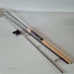 Canne neuve carnassier Pezon et Michel Invitation Minnow 240  à emboîtement, 3 morceaux
