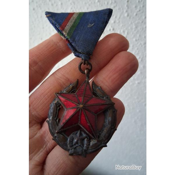 MEDAILLE DECORATION ORDRE DE L'ETOILE ROUGE HONGRIE