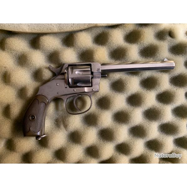 Revolver Hopkins & Allen 22 center fire