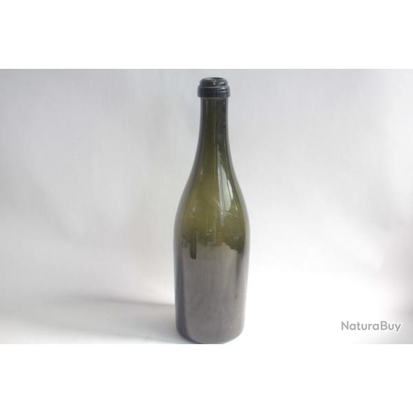 Ancienne bouteille verre XIXe sicle