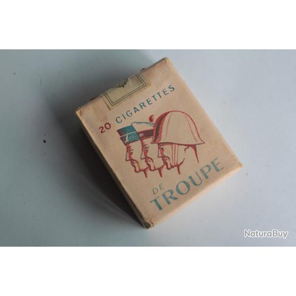 Ancien Paquet de cigarettes de troupe arme