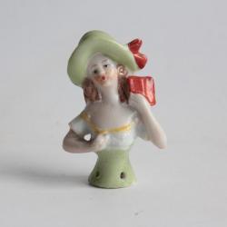 Demi figurine porcelaine Femme