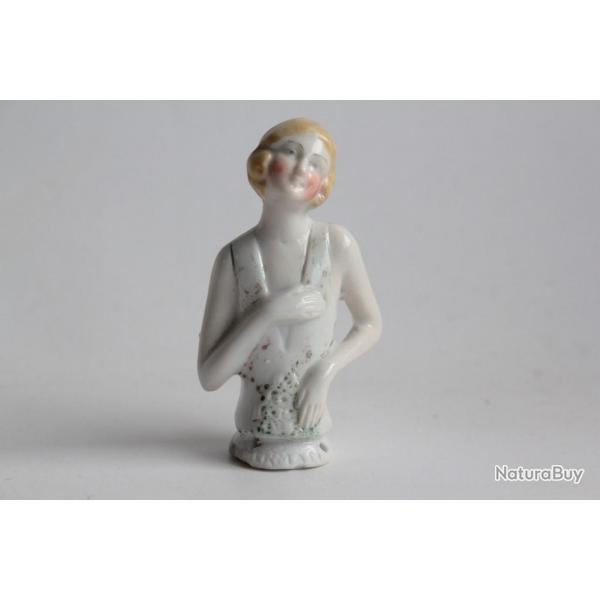 Demi figurine porcelaine Femme Art Dco