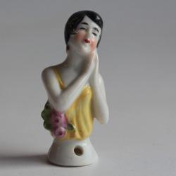Demi figurine porcelaine Garçonne Art déco