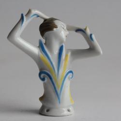 Demi figurine porcelaine Garçonne Art déco