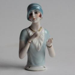 Demi figurine porcelaine Femme Garçonne Art déco