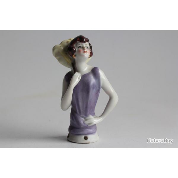 Demi figurine porcelaine Femme  l'ventail Art dco